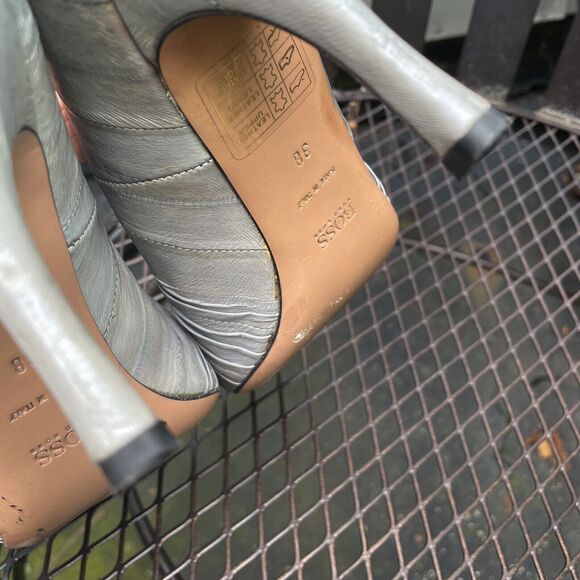 Hugo Boss Heels Italy Sz 38 EU/7.5 US Gray Reptile Leather Peep Toe Pump Shoes - Picture 10 of 13